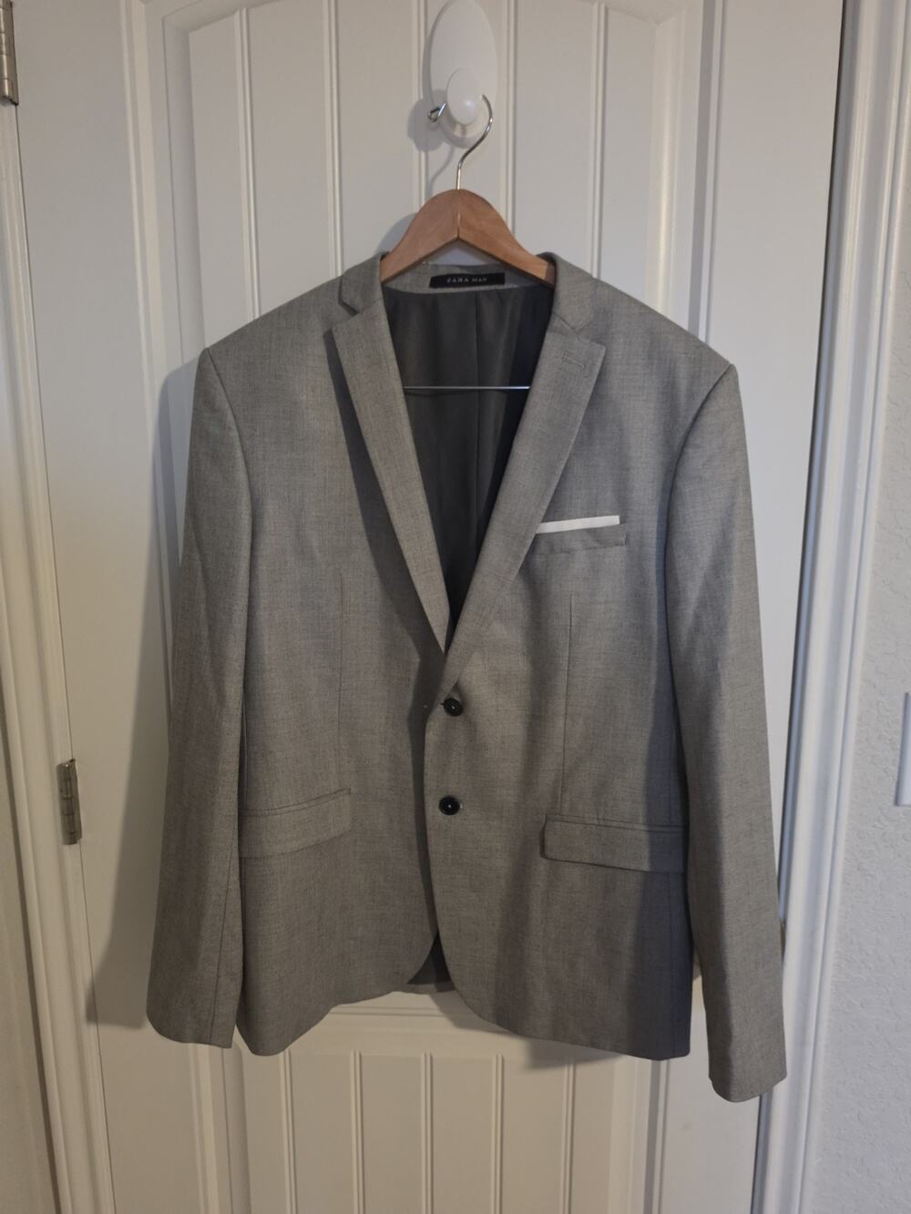 ZARA MAN Men’s Gray Blazer Size 46 Two Button Suit Jacket Sport Coat